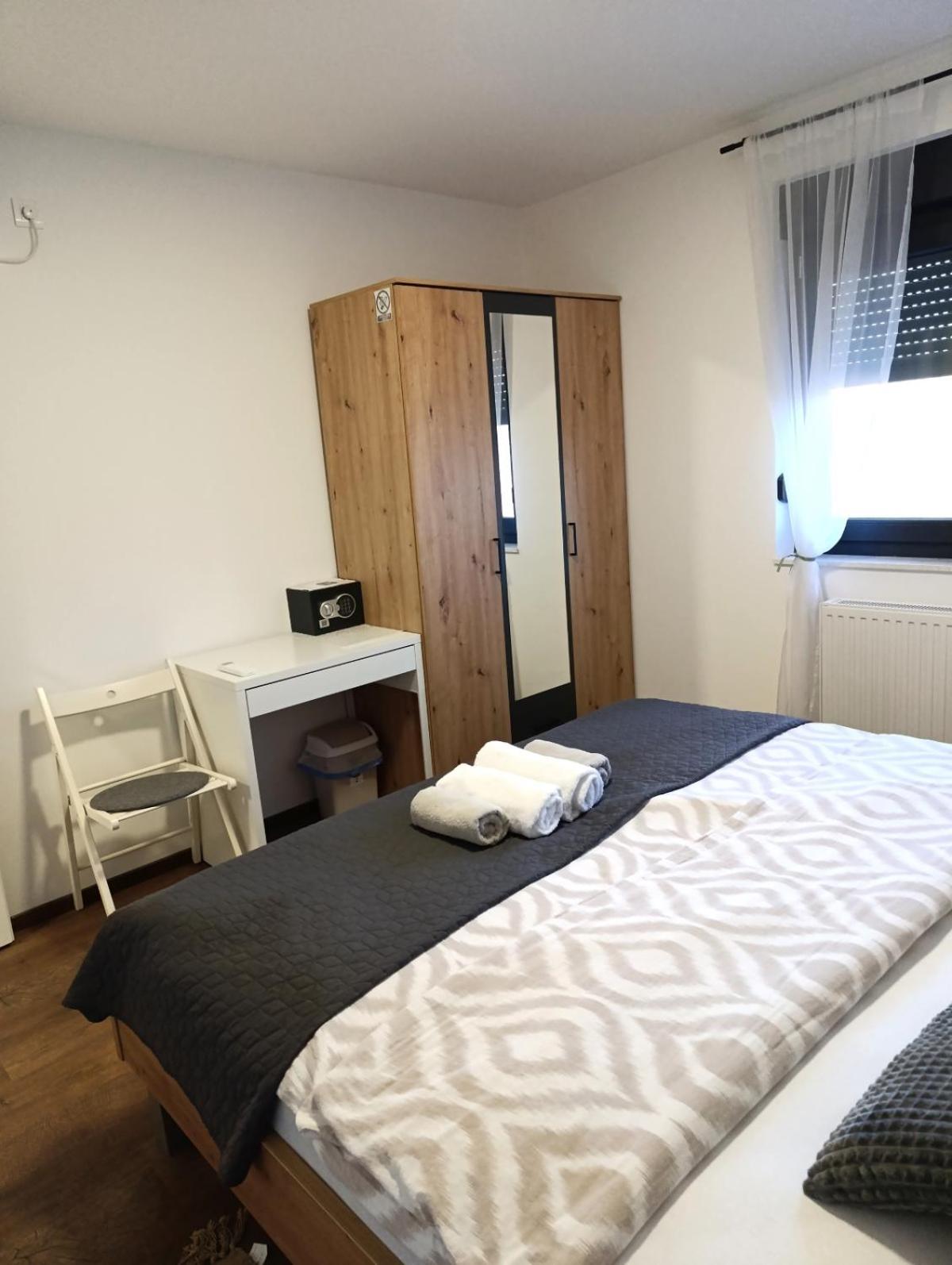 Kraljeva Hiza - Apartmani I Sobe Kralj Muraszentmárton Szoba fotó